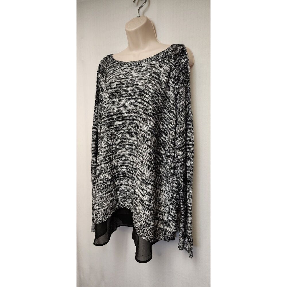 Torrid Marled Cold Shoulder Split Back Sweater To… - image 4
